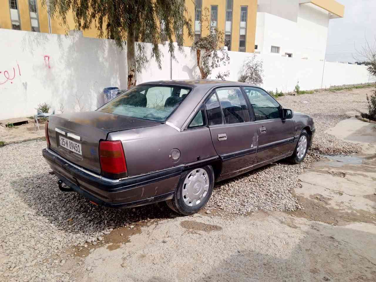 اوميكة حجم 20بلادي رقم كركوك جديد بطاقه بنزين محرك كير شرط سيارة جاهزة كلشي شقال مكان داقوق سعر 27شراي يتصل بيع ومراوس ***********
