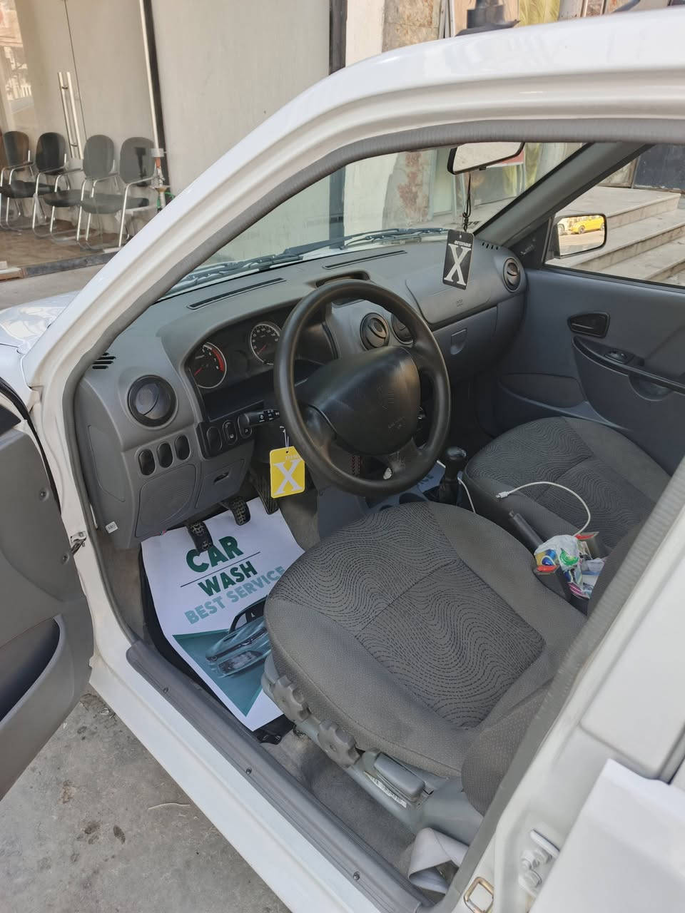 السلام عليكم سايبه ابيض اللون موديل 2023 ماشيه 37 الف وقابله الزياده مكفوله من الضربه والصبغ عدا ملاحظات بيهه باسمي تحويل ثاني يوم سنويه 2029 تنتهي السعر 68 ورقه رقمي *********** مكان السياره  بغداد المشتل
