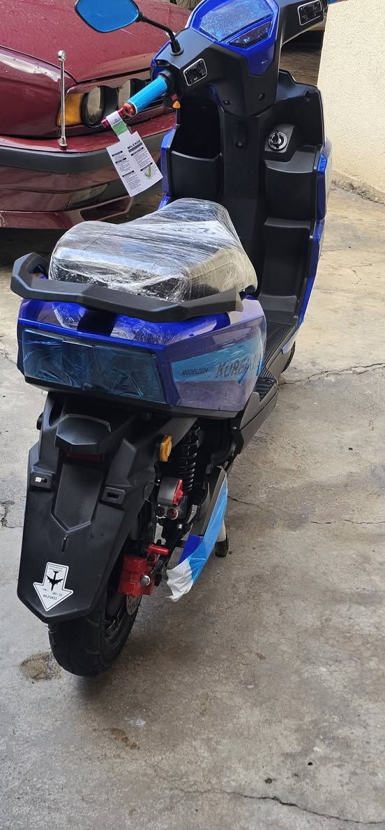 السلام عليكم مطور للبيع
سكنس 
6بطاريات شرط انطيك 
4نمره
سرعه 90
وايرمنيه فووووول 
ملف 2000
تايرات جدد بريكات جدد المطور فوول
#السعر450 وبي مجال 
عنوان موصل الأيسر 
***********
