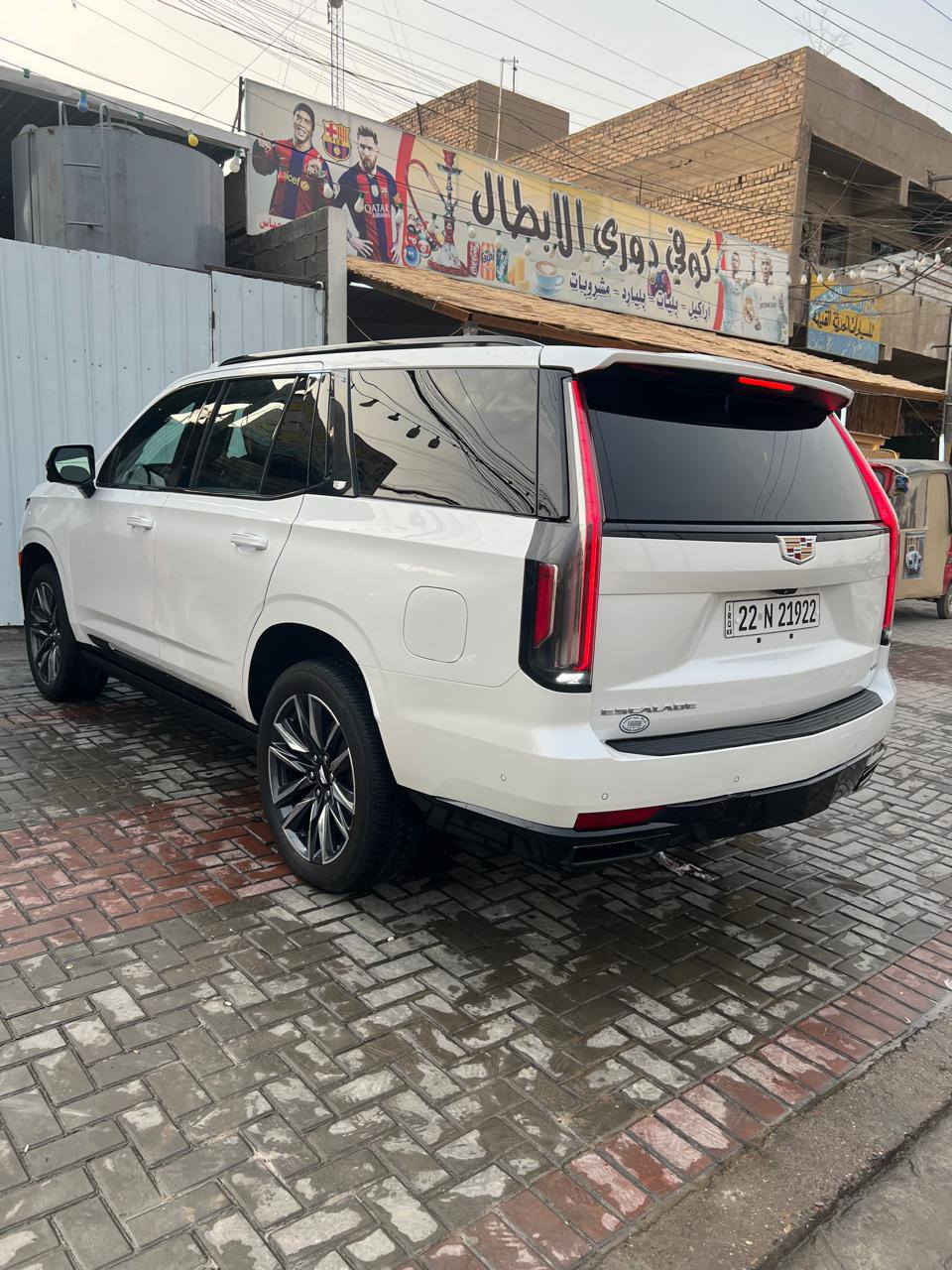 يالله 
السلام عليكم كديلاك سكاليد سبورت 36سماعه دوس شفط جكات فول ماعده المساج موديل 2023 ماشيه 42 الف رقم اربيل باسمي حادثه كلش بسيط جاملغ وباب مبدلات نفس اللون طاك ايرباك ستيرن والسياره كلش نظيفه للاستفسار اتصل على صاحب السيارة ***********
