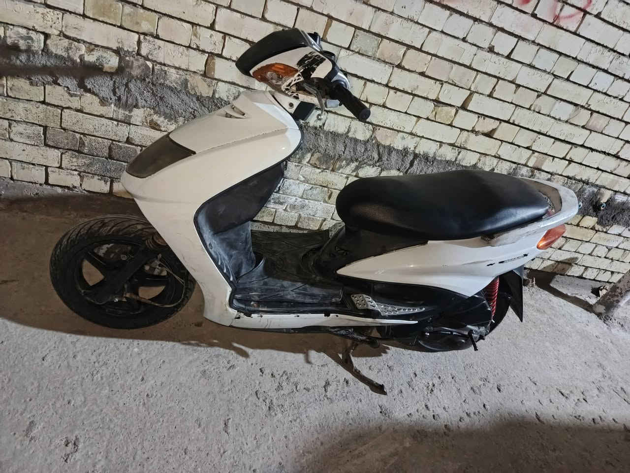 السلام عليكم دراجه سكنس نثيه
للبيع بغداد مدينه الصدر
***********
