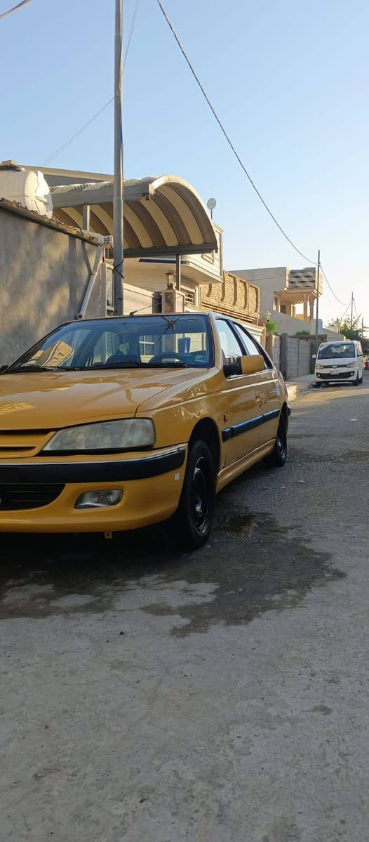السلام عليكم بيجو بارص موديل ١٥ مكينه وكير وحداديه وتخم جدد كهربائياته كله شغاله والسنتر لوك تبريد شغال بس فيوز مال فإن السياره مكفوله من ضربه وصبغ عدا الدواير الرقم بابل انكليزي بس مامستلمه من المرور والسنويه جديده لكاعيه مدوشمه وغرفته على البلاد السعر 42وبيه مجال مكاني كربلاء طويريج الاتصال على الرقم ***********
