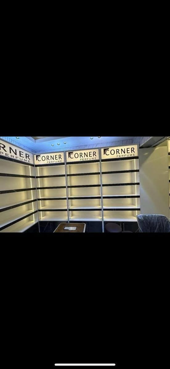 السلام عليكم اخوان 
خاص لاصحاب المحلات والمجعات  فاترينات عارضات اكسسوارات سكك تركي MDF حسب الطلب اسعار جدا مناسبة 
 العرض ١٠٠
طول ٢٥٠
عمق ٢٠

رقم واتساب ***********
