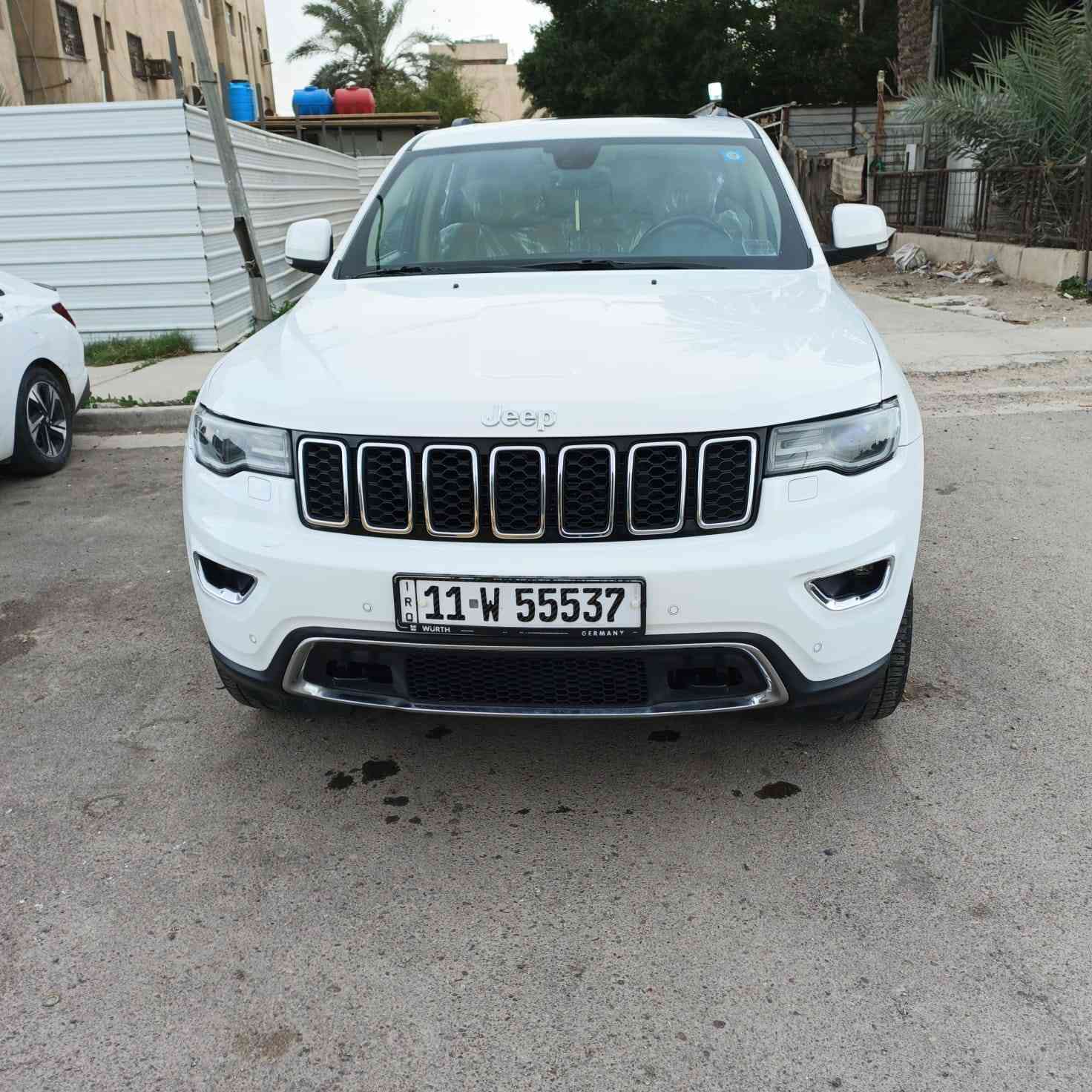 السلام عليكم جيب موديل 2018 وارد خليجي  رقم بغداد باسمي فول مواصفات 
ماشيه 70 كير ومكينه مكفوله كفاله عامه  السعر ٢٧٠ وبيها مجال
العنوان السيديه قرب العاب السيديه  الرقم ***********
