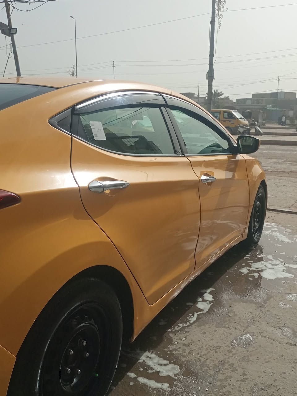 سلام عليكم من رخصت الادمن سيارة انترا موديل 14 محدثه شكل 15 سياره ليبل واحد  حلوه وخير من لله مكيه كير مكفوله عندي سوناره سياره امريكيه محرك 1800 دوش سياره بيه جوملغ الامامي جهت السائق مبدل وجنطه مبدله بدون دواخل دوشمه حراري اخياط شاشه حساسات سياره رقمه ذي قار  بسمي مشروع وطني مكاني ديوانيه سعر 112 وبيه مجال وهاذا رقمي ***********
