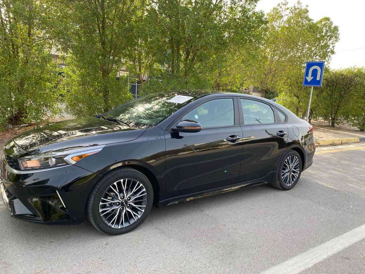 سلام عليكم . 

KiA فورتي .  جي تي لاين
موديل 2024
لون اسود

فحص مؤقت تترقم بغداد

المواصفات . 

■ فول تحكم ستيرن . 
■ شاشه كبيره . 
■ كامره خلفيه . 
■ تحديد مسار . 
■ رادار امامي . 
■ تثبيت سرعه . 
■ ثلاث أنظمة قياده 
■ توقف ذاتي .  
■ السياره جاهزه من جميع النواحي 
بدون ايرباك
  
■حادث جاملغ وبنيد فقط بدون 
دواخل ولا شواصي
السعر 158
مكانها بغداد
للتواصل *********** بغداد, العراق
