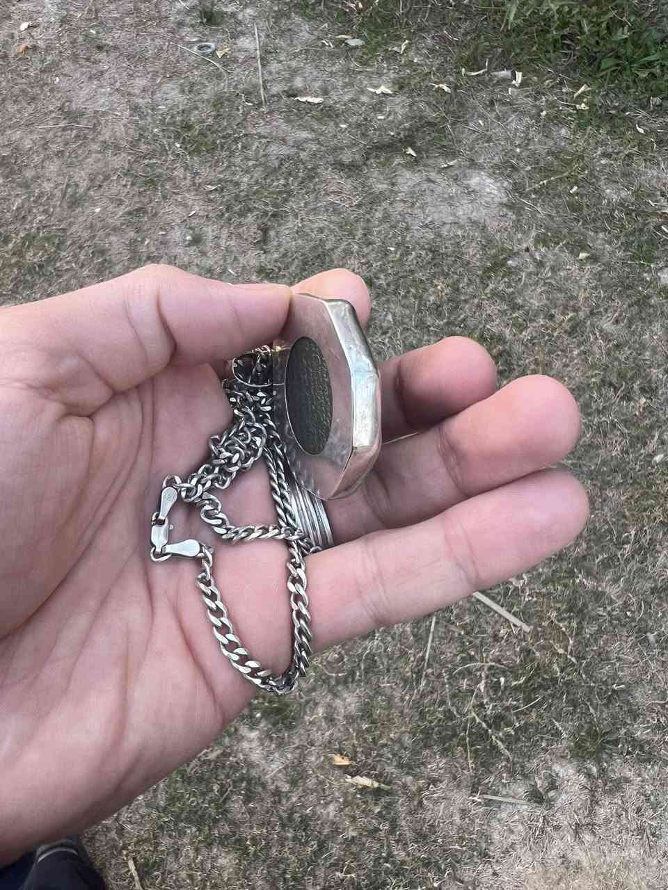 السلام عليكم ورحمة الله وبركاته
للبيع هل موجود للأستفسار خاص
أو واتس أب على الرقم ***********
