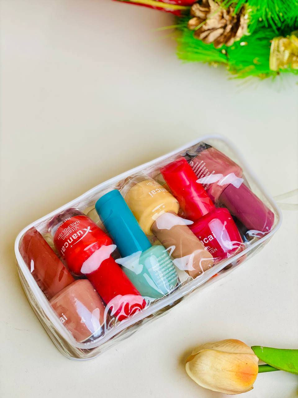 سيت طلاء اظافر💅🏻🌸 
الونه نازكة تجنن ♥️♥️
🌸 جنطة سيت صبغ اضافر تحتوي  على 12 قطع تجنن الوان راقية بيهن ومات

🌸 للي تبحث عن الاناقه والجمال لاظافرها وفرنا لكم سيت صبغ اضافر كيوت اصلي 💕
🌸 طلاء ومقوي بنفس الوقت
خلال ثواني يجف ميتخدش ويدوم مدة طويلة 🤍 

🌸 الوانه رهيبه تجنن 🧡💛
يحتوي على 12 الوان مختلفة
حجم العلبة الواحدة 20ml

سعر البكج ١٣ الاف


**إذا كنت صاحب هذا الإعلان وتريد حذفه لأي سبب، رجاءا أرسل رسالة إلى الدعم الفني**