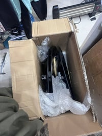 كبوت سيارة • ٤ قطع • قطع غيار