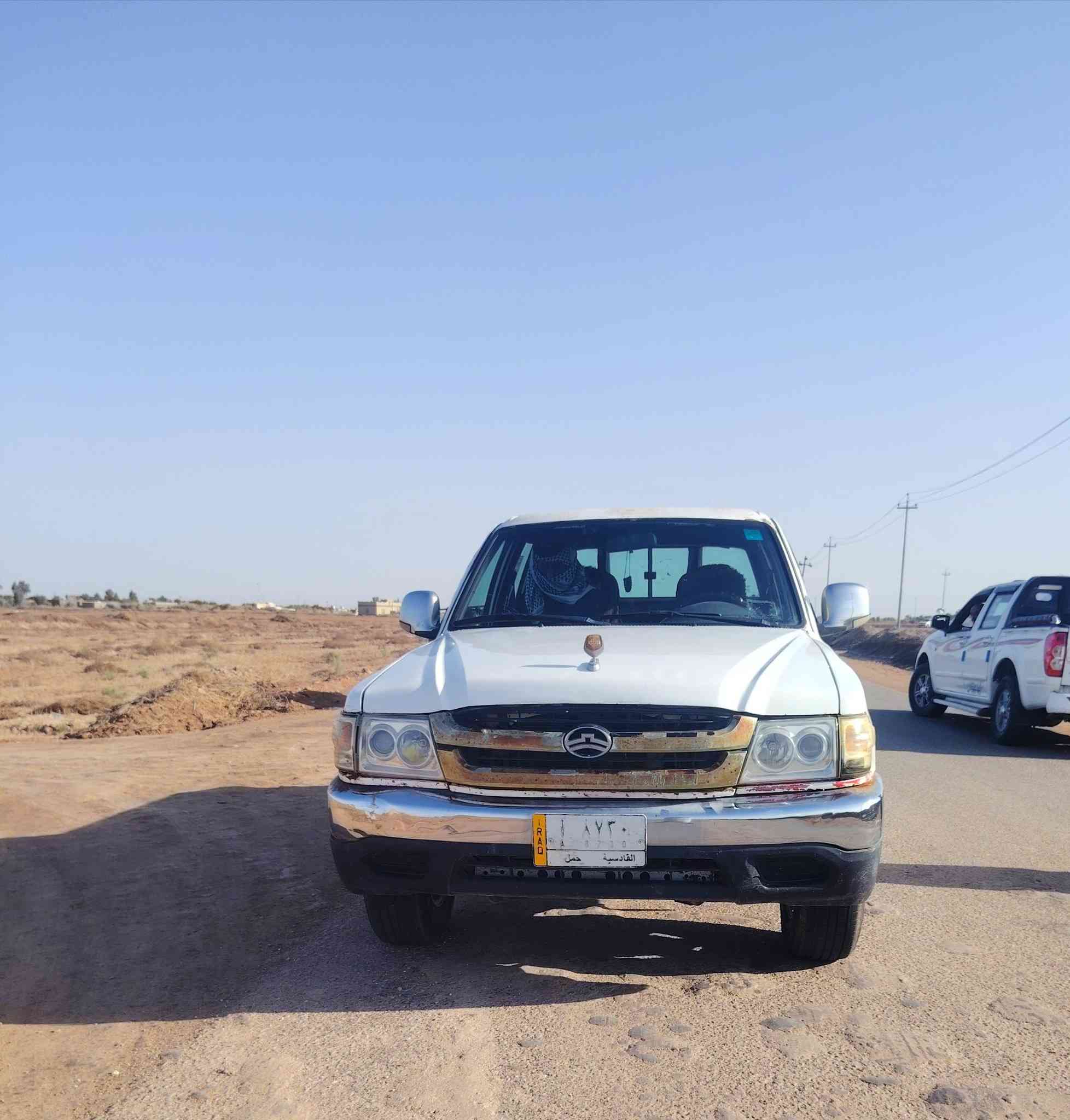 اسلام عليكم
دير2013 رقم قادسيه الماني سنويه مجدده 
 مكفوله من الضربه والتبديل بيه سمكره السياره
كهربائيات كله شغاله محرك كير جاهزات 
تخم تاير جديد  حداديه نضيفه
السياره نضيفه بمعنى الكلمه 
مالت جناي برغي ماعايزه 
(( السعر 55 وبيه مجال ))
المكان الدوانيه الحمزه الشرقي 
الاستفسار ***********
