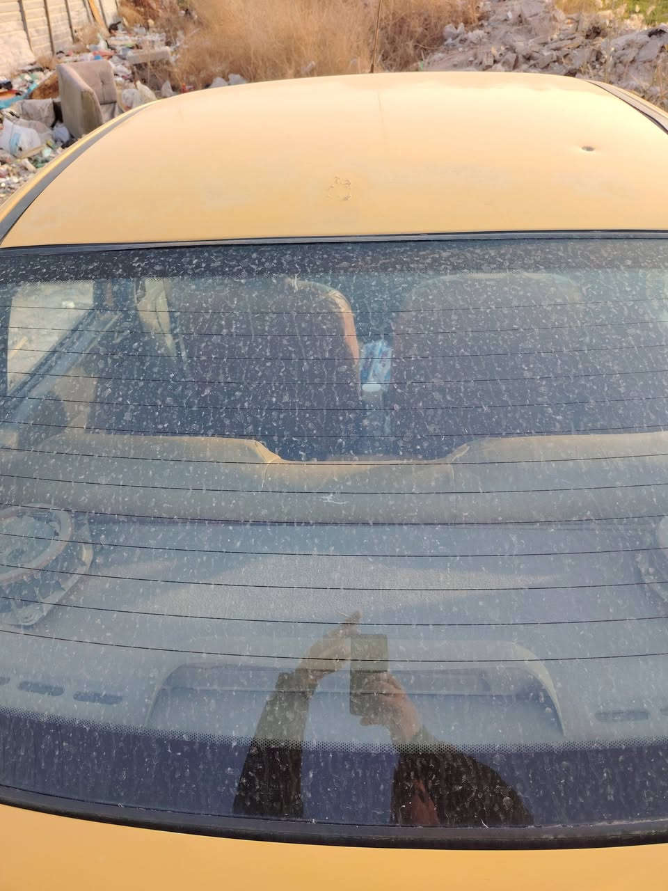 السلام عليكم سياره طيبه موديل 2015 رقم بغداد مكانها بغداد للبيع بها ضربه جاملغ خلفي بدون دواخل هيئه وغرامات مصفره سعر البيع 33 وبيها مجال الاتصال على صاحب السياره علما اني مكلف بالنشر ***********
