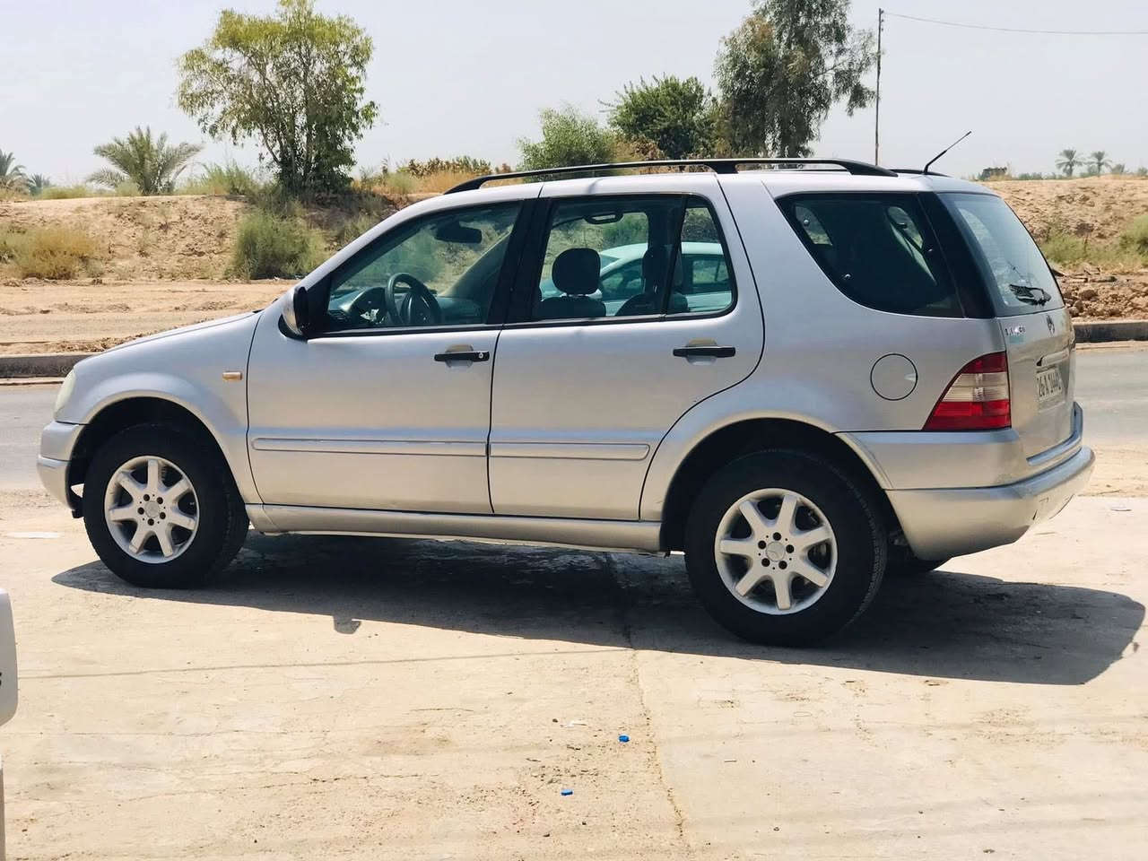 للبيع او مراوس مارسيدس 2001
حجمها 430ML
مكينهV8بلاد
فول مواصفات 
كشنات جلد 
فتحه سقف 
تبريد خير من الله 
نقصها بس صدر خلفي 
السعر 70وبيها مجال 
باقي التفاصيل اتصل على هذا الرقم ‭0782 916 7492‬
