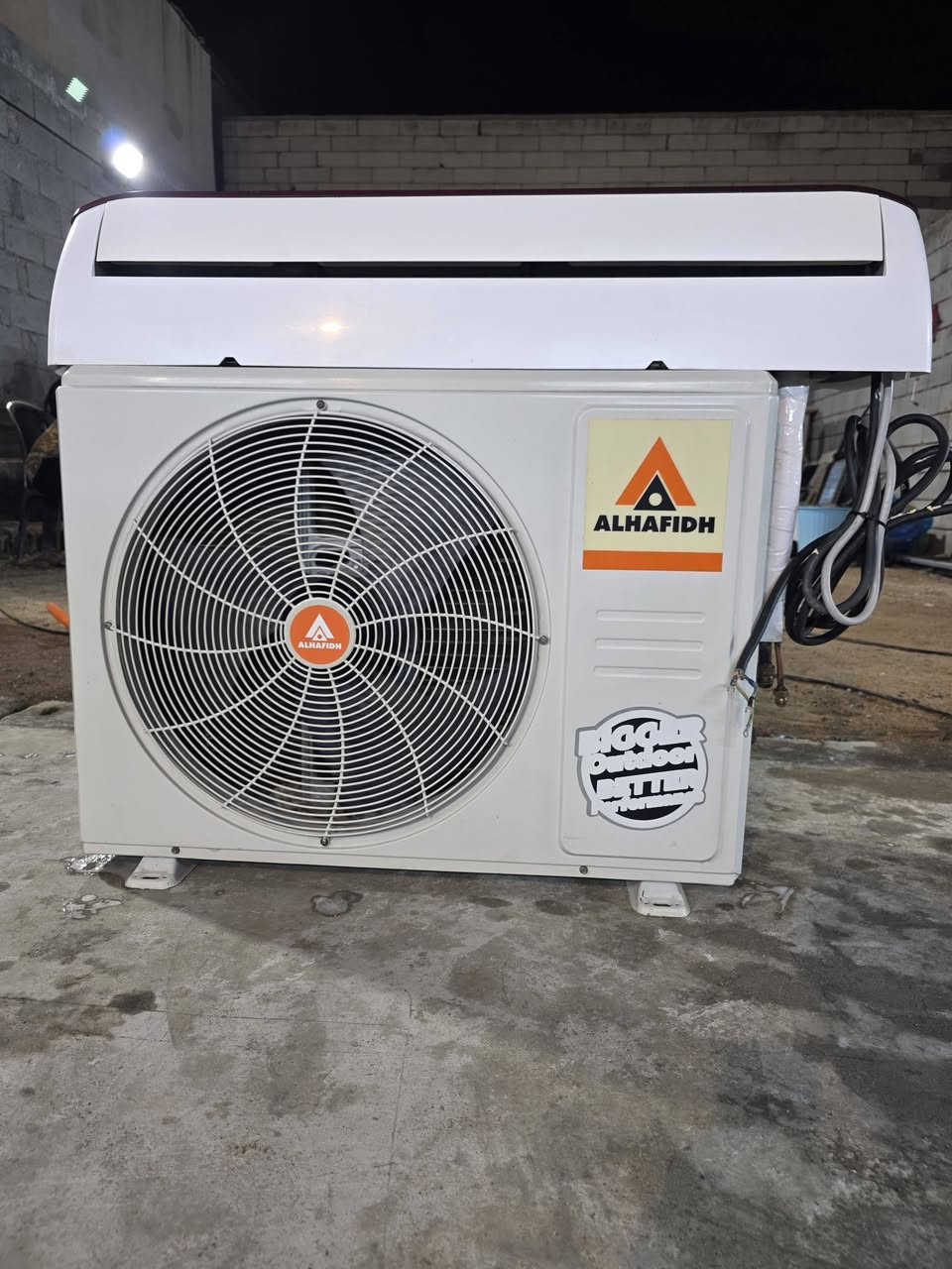 السلام عليكم سبلت طنين نوع حافظ الحديث لون ماروني 🤍سبلت جيب وشد غاز شركه تبريد ثلج🧊 نظافه 1/1. استخدام قليل فاتحه من شقه بل بريهه✅️ مكاني ابو الخصيب قرب كبه ابو جوزي بي واتس ***********.  ***********.  توصيل موجود 💁
