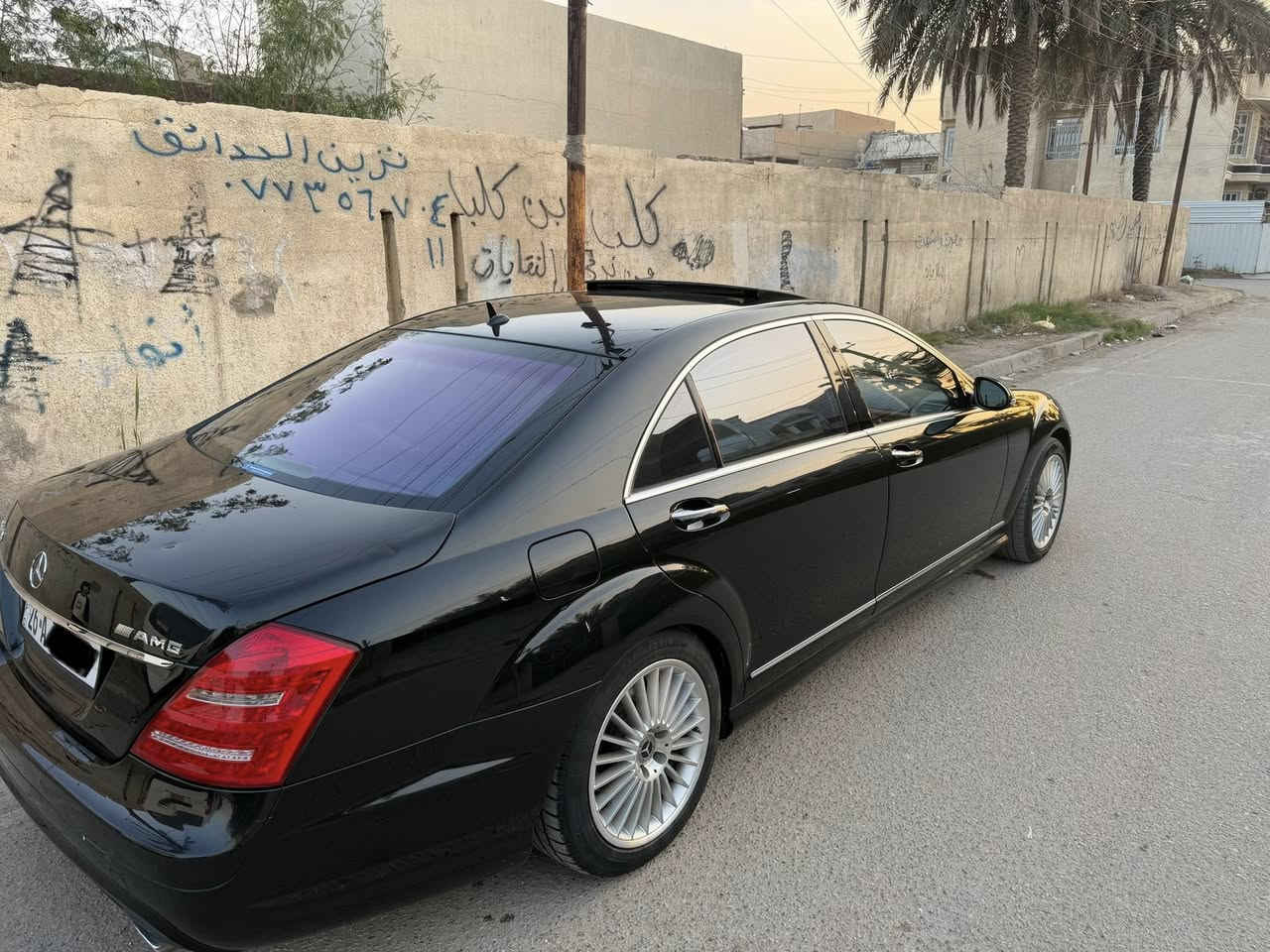 Mercedes-Benz S550 2008 AMG 🇩🇪
-------------------------------------
#السعر : 215$ وبيه مجال 
‏
#رقم الهاتف : ***********

#رقم السيارة : صلاح الدين مشروع وطني هزه وسنويه جديده بأسمي 

#مكان السيارة : بغداد 
-------------------------------------
سلام عليكم 
للبيع  او مراوس مرسيدس موديل 2008 كت كامل AMG من الشركة باب طويل داخل اسود بلاد سيارة مكفوله وارد يابان صبغ رش فقط جاملغ خلفي من اليابان فقط ماشية 178 الف كيلو متر حقيقي  
تفاصيل👇🏻👇🏻
1_ بصمة⁩ تشغيل
2_محركV8  +كير مكفولات ⁦⚔️⁩
3_تبريد 3 قطع +ثلاجة⁦❄️⁩
4_كروز سرعة🔒 
5_ سلايت ⚔️
6_  شاشة  🖥
7_ مري قلاب مع البك
8_تنتة كنتارة بلادي    ⁩
9_انارة ترحيب💡 خارجية وداخلية ⁦⚔️⁩
10_شاشة اعطال💬
11_كشنات امامي خلفي كهرباء ⁦⚔️⁩
12_لايت زنون 
13_ مري شفط
14_ ايرباكات سليمة 
15_ويل 18 اصلي بلادي  ⚔️⁩
16_سستم صوت harmen gardon 
17_صدر امامي خلفي جديد ⁦🛠️⁩
18_حساس مطر💦
19_هزة وفحص جدد+سنوية جديدة  بسمي
20_لايت اوتو   ⚔️
21_ وضعيات قيادة ايكو سبورت وعادي🔥
22_ناظور ليلي 
23_كشنات تدفئة تبريد امامي خلفي 
24_شفتات ستيرن 
25_عداد 320 
26_ابواب شفط 
27_صندوق كهرباء 
28_بردات جانبية 
29_رادار امامي وجوانب و 360
30_ستيرن كهربائي متحرك 
31_دخول ذكي بدون مفتاح 
32_حساسات امامي خلفي 
33_دبل جام بلورايز بلادي 

 
-------------------------------------
