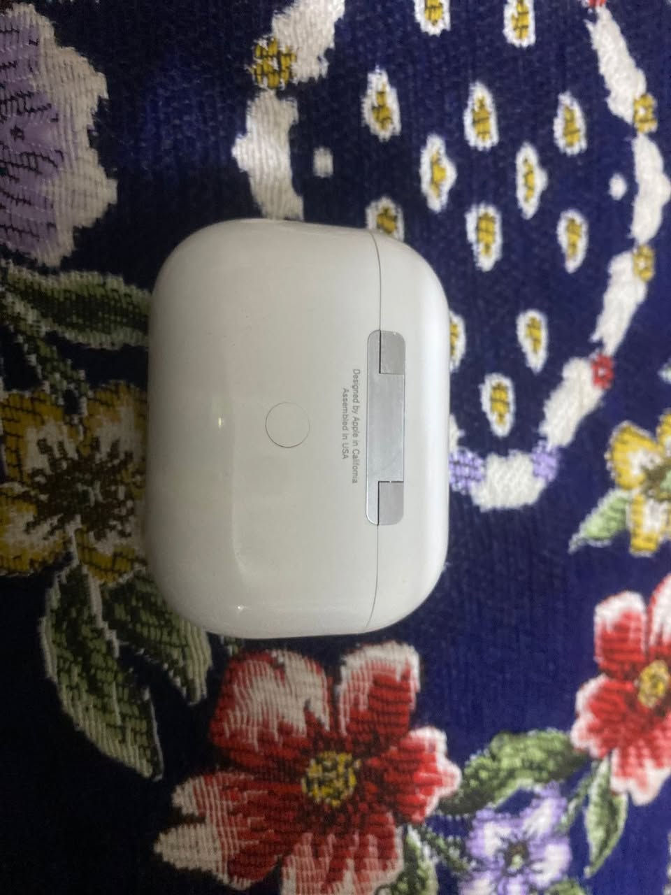 ايربود Wolf’s AirPods Pro اصليه مال ابل مستخدمه الصوت محيطي عزل فول السعر 30الف بكاني بغداد 
وتساب *********** ولي يريد توصيل موجود
