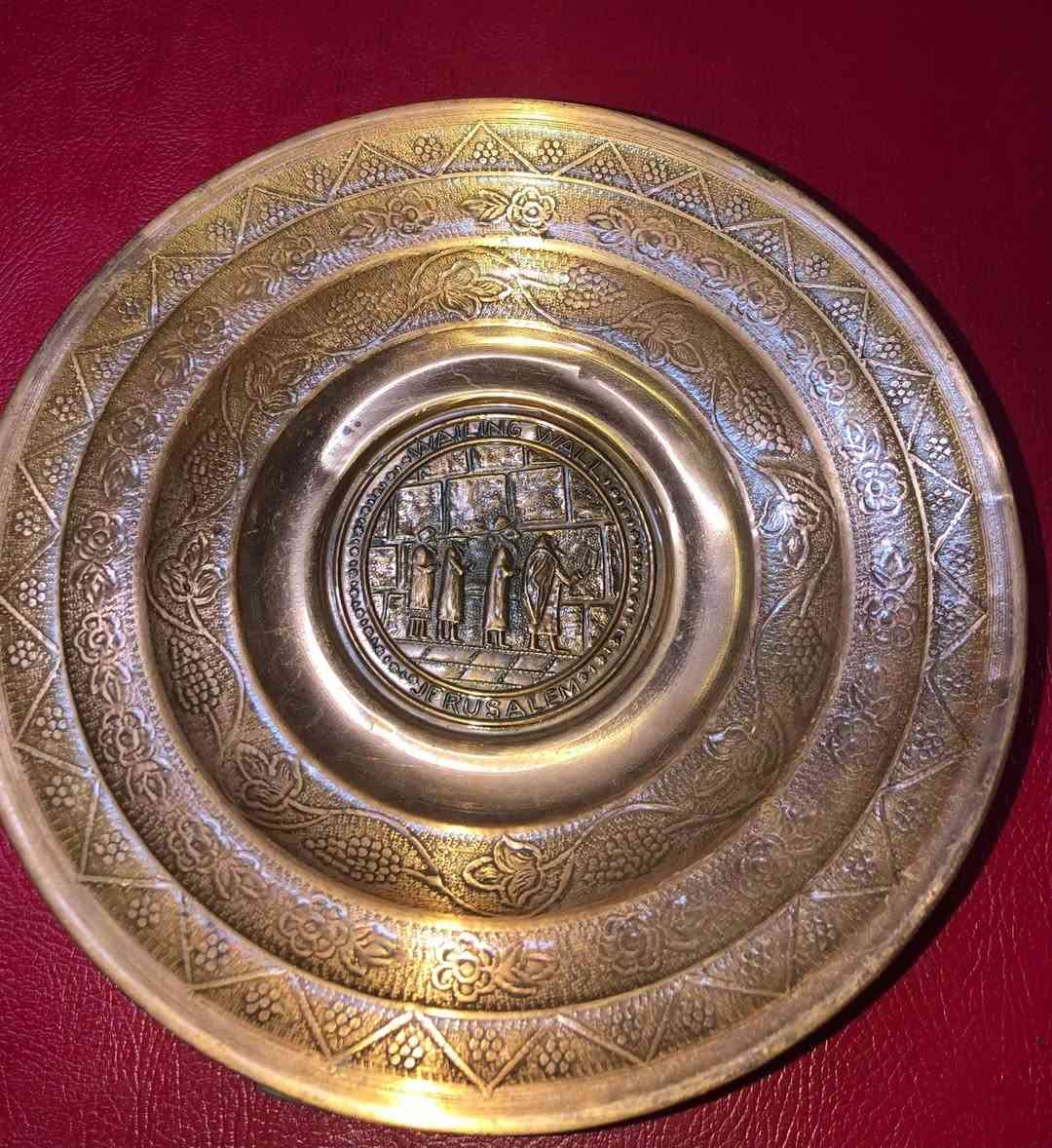 قطع نحاسيات متنوعة كل وحدة وسعرها متوفر توصيل للغزالية 4,000


**إذا كنت صاحب هذا الإعلان وتريد حذفه لأي سبب، رجاءا أرسل رسالة إلى الدعم الفني**