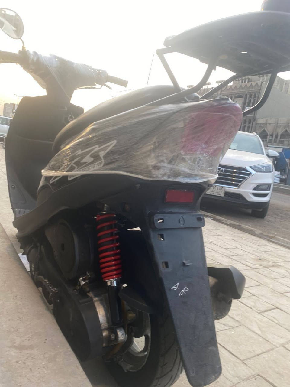 سلام عليكم درجه ماكس عدله كفاله عامه صار ٦ اشهر نازله رمبه كفاله عامه من طول لطول كلها مختمه مكينه بلادي كهربائيه سلف كلها شغاله كابريتر بلادي قفل جنطه قفل ستيري اي نقص ماكو سعر ٥٥٠ عنوان شعب او بنوك رقم ***********.
