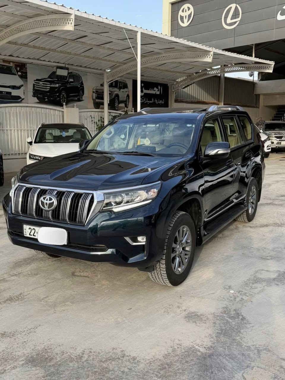 الحسن لتجارة السيارات 
العنوان واسط الزبيديه 

تيوتا برادو VX2
موديل- 2018
لون - نيلي 
محركً- 6 سلندر 
شاشات -ليزريه
سبير -تعليك 

ماشيه 107 
مكفوله كفاله عامه 
سنويه ورقم جديد 
رقمه اربيل 

السعر 375$ وبيها مجال 

***********
