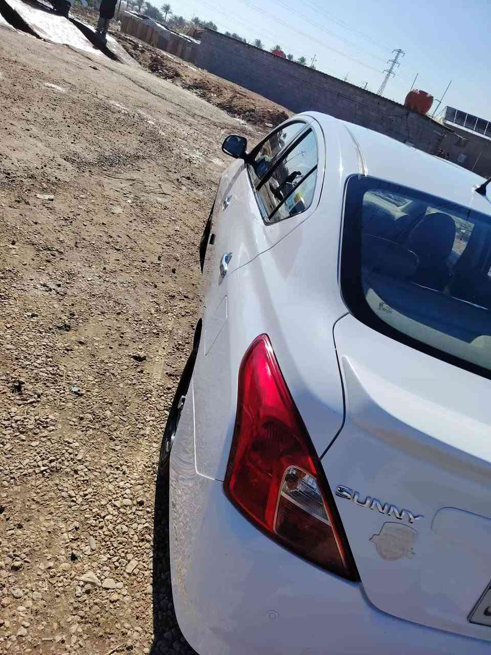 سلام عليكم نيسان صني للبيع ابو البليته الزركه بيه بارد قليل رقم اربيل سنويه بعده ماساقطه  سياره جاهزه خير من الله  تفاصيل *********** سعره 105 نجف ناحية العباسيه مديل 21
