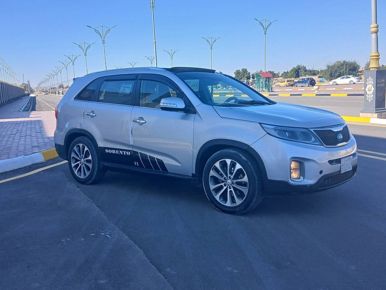 سلام عليكم سيارة نوع سورنتو مديل 2014 امركيه حادثه جاملغ وبنيد السياره فول مواصفات واحد عله واحد تحكم ستيرن جهتين تحكم مري كفاله كير مكينه حداديه تخم تاير تبريد مكينه سته سلندر سبعه راكب ثلاث قطع تبريد كير حداديه السياره جاهزه وحلوه مابيه نواقص السعر 130 وبيه مجال العلوان كربلاء رقم الهاتف ***********
