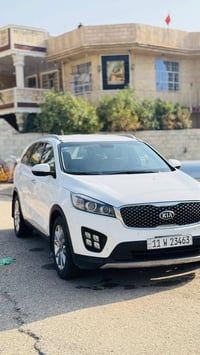 سورنتو 2017 مكفوله عدا بارد مكانين بسيط رقم بغداد بسمي ماشيه 130 كشنات...