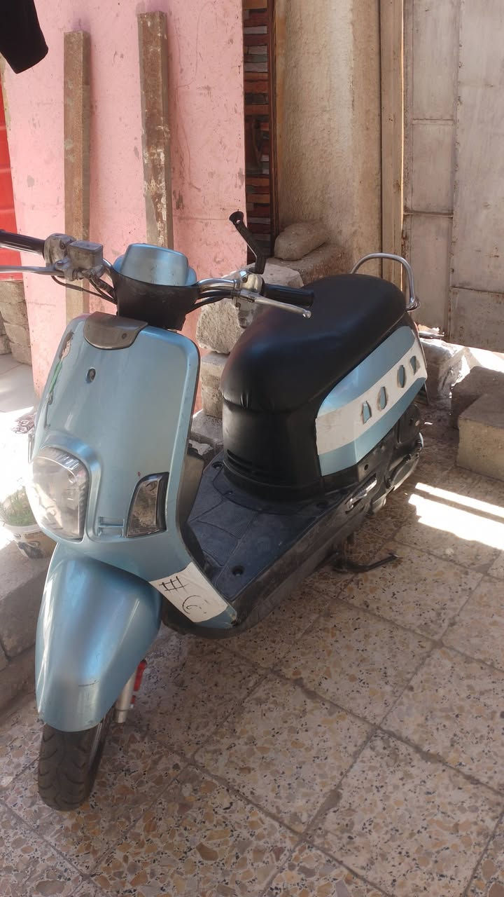 بوليس للبيع مامفتوحه بلاديه كلها ماعده كفرات تجاريه سلف هندر كهربائياات كيج سرعه كيج بانزين كلشي شغال ما متعوبه محتاج ورد بيع سعر 725 بيه مجال 
رقمي *********** بصره قبله سوق المسطر
