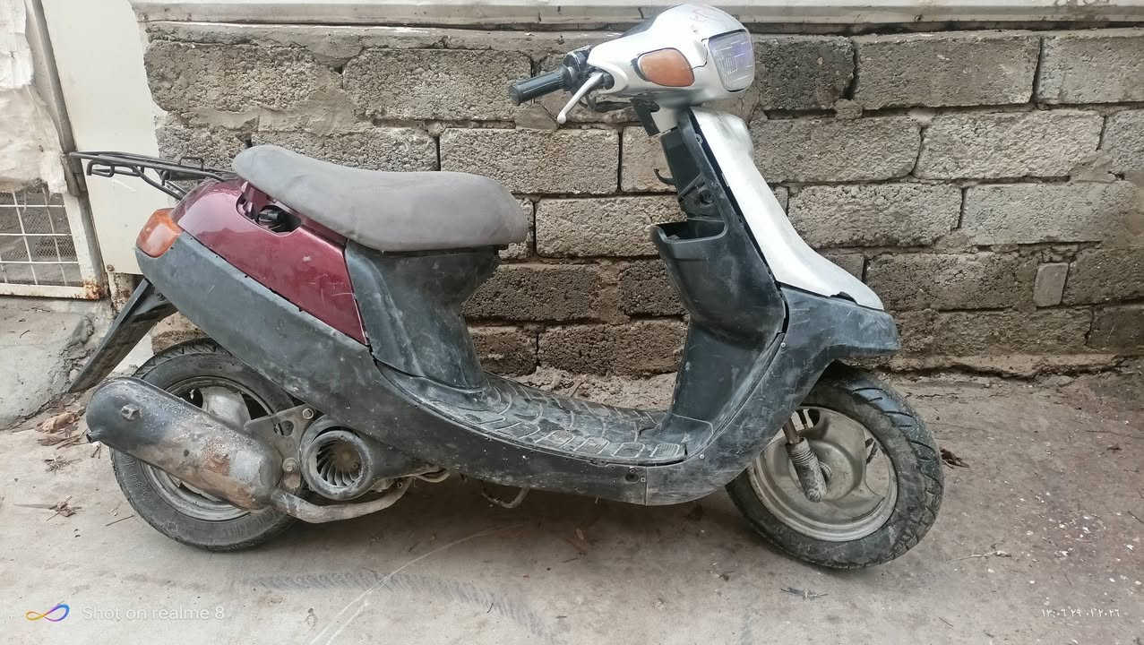 ماطور بوتين شاصي ما مكسور السعر 125 وبيها مجال***********
