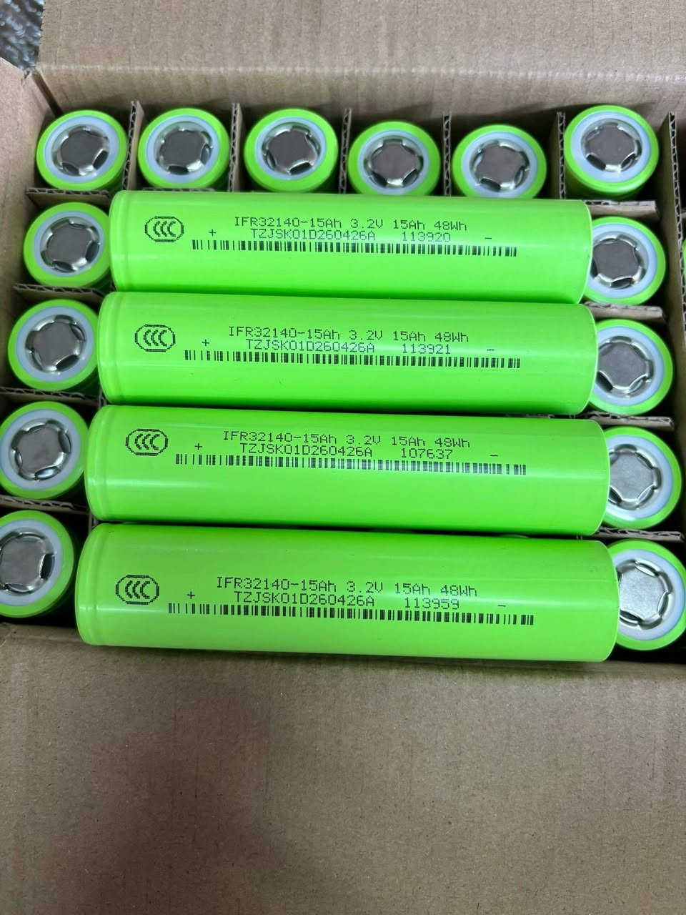New Jiashikai 33140 iron lithium battery Model: 33140 Voltage: 3.2 V Capacity: 15 Ah Size: 33 × 140mm Internal resistance: about 1.7 milliohms Genuine original box of the original factory, a large number of spot warehouses in stock Excellent price, welcome to place an order Suitable for electric vehicles, energy storage, outdoor power supply, solar street lamps and other equipment! Support multiple series and parallel connection, and you can chat privately for specific needs whatsapp+86 13428877072 WeChat+86 13428877072


**إذا كنت صاحب هذا الإعلان وتريد حذفه لأي سبب، رجاءا أرسل رسالة إلى الدعم الفني**
