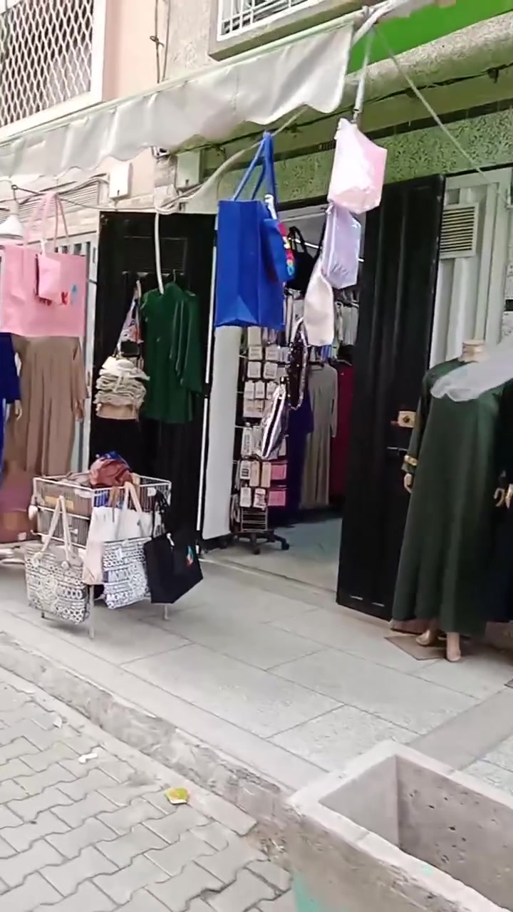 سلام  عليكم محال جديد في حي ليراك قرب المطحنة العصرية في حد


**إذا كنت صاحب هذا الإعلان وتريد حذفه لأي سبب، رجاءا أرسل رسالة إلى الدعم الفني**