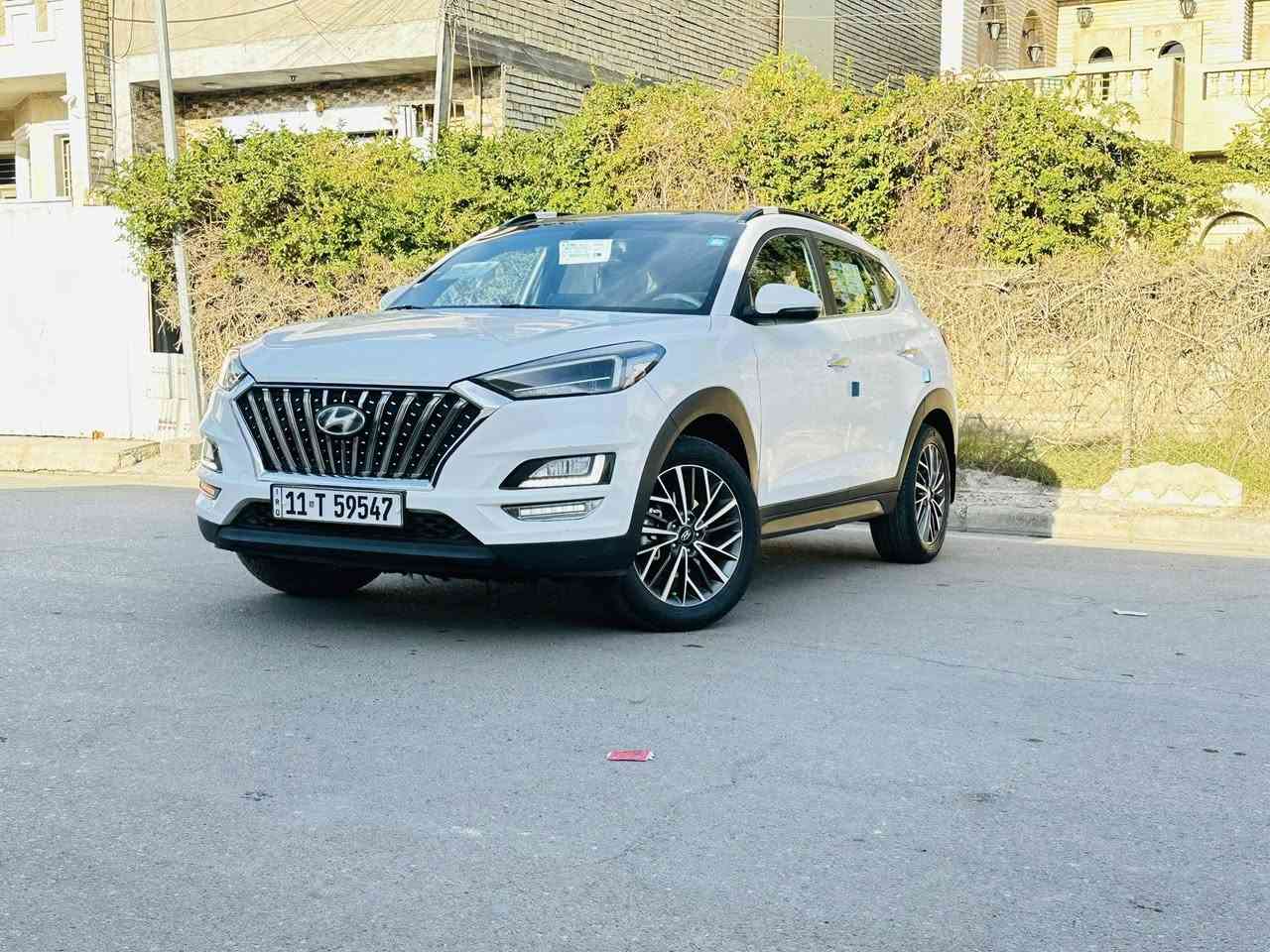 السلام عليكم  
توسان 2020(خليجي ) . شركت كاصد باب الاول 

خمس عدسات 

للبيع  

المحرك : 2.0

الرقم بغداد بأسمي 

المواصفات 

•دخول ذكي(بصمة)

•شاشة كبيرة اصلية +كاميرا اصلية 

•مصابيح امامية زنون مع LED 

•مصابيح خلفية LED

•مقاعد امامية كهرباء عدد2

•محدد سرعة

•فول تحكم ستيرن

•سايد بريك بل ارجل 

•اوتو هولد

•شحن وايرليس

خمس عدسات 

•مري كهرباء

•مود درايف

•تبريد امامي خلفي

•ماشيه70الف شرط فحص سبير منزل جديده معنه كلامه 

سياره مكفولة كفاله عامه

السعر السياره 213 وبيه مجال حك جيتك 

 

للاستفسار الاتصال على الرقم 

عنون بغداد بحي اور 

***********
