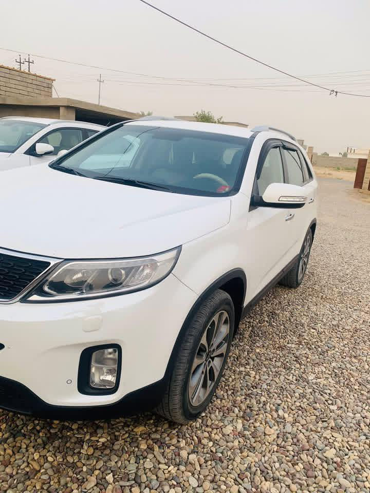 السلام عليكم 
سورنتو 2014 
خليجي مكفوله كلين بصمه
رقم نينوى الماني 
بأسمي تحويل مباشر 
سبعة راكب 
3 قطع تبريد 
6 سلندر 
حساسات خلفية و أمامية 
نظام ECO 
كامرة و شاشة 
7 مقاعد جلد 
سيارة نظيفة جدآ 
السعر 192 بي مجال… 
للستفسار الاتصال ع ارقم ***********
