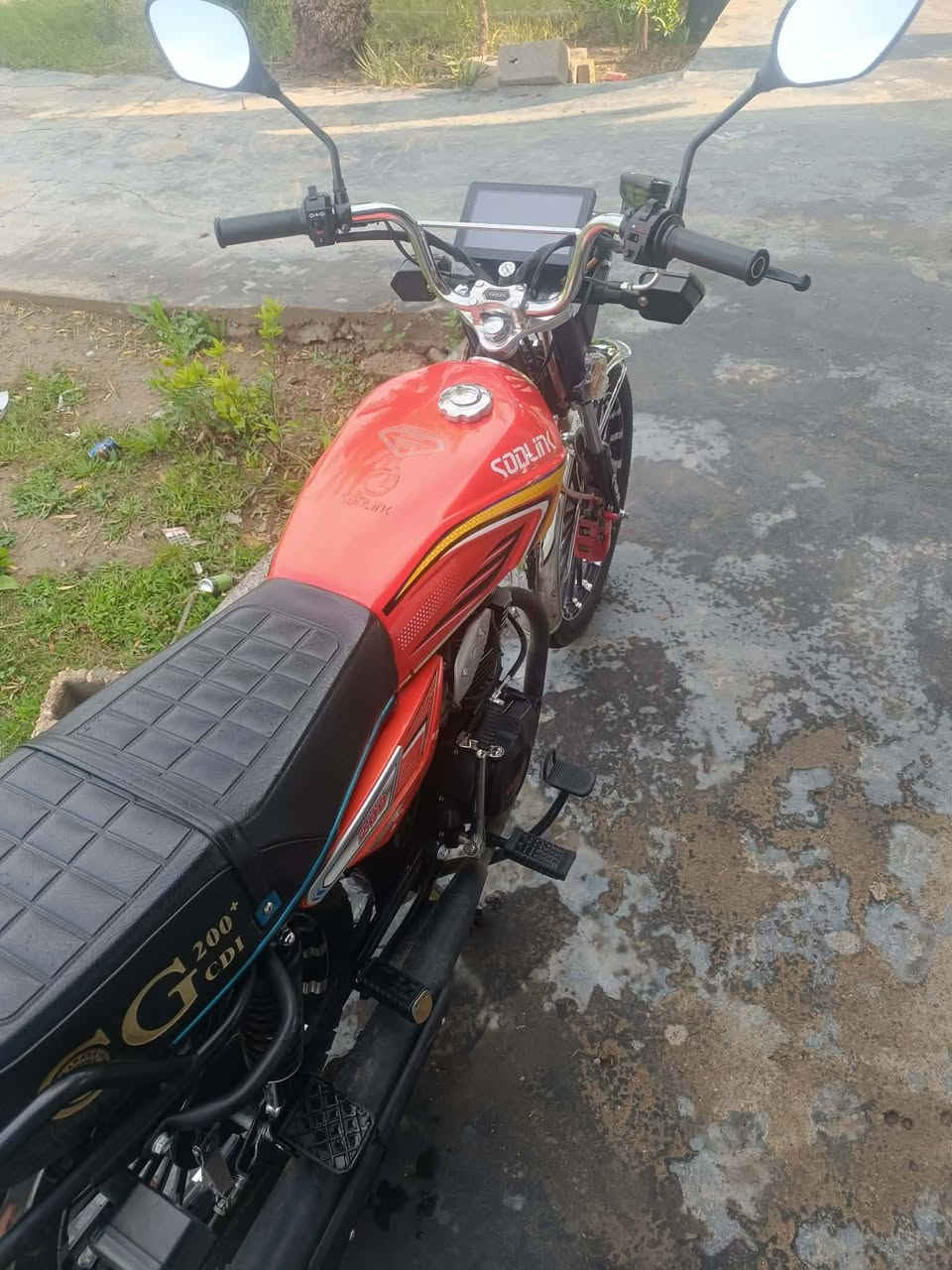 متاح للبيع دراجة 25زيرو بعدهة قبل كم يوم نزلتهة رمبة كلشي شقال ضاقطة وزنجيل شلعة معدل تخبل ناعمة فول السعر 925 المكان بغداد سبع البور او جسر ماجد  *********** الشراي يتصل مامتواجد هنا
