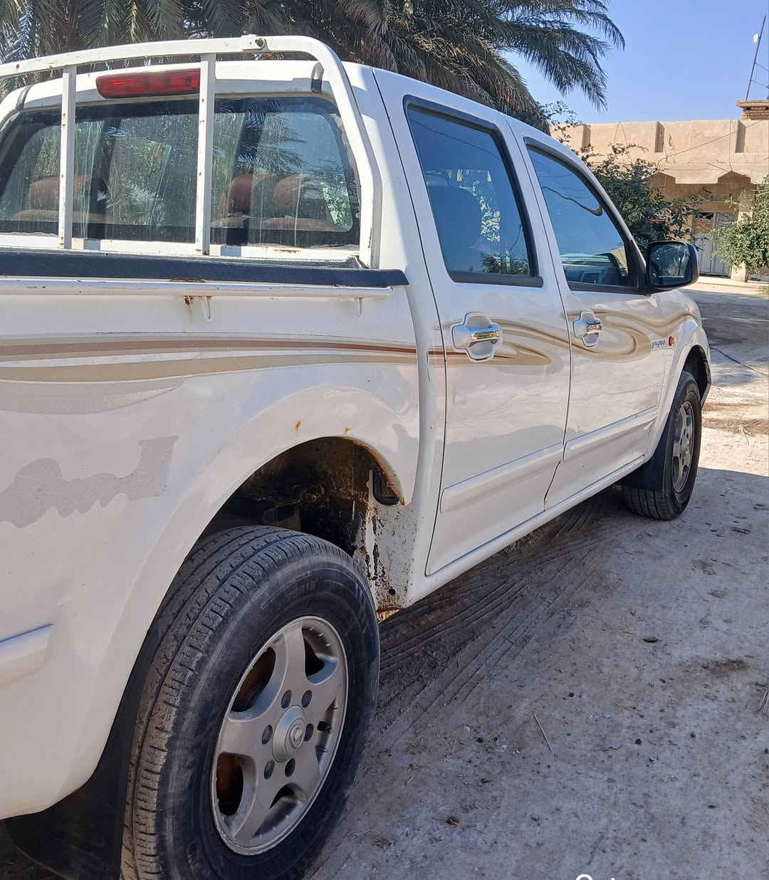 السلام عليكم بيكم كريت ويل موديل 2013 رقم ميسان 
سنويه مجدده لسنه 2028 
مكان السياره كوت التفاصيل عن السياره أكثر 
اتصل على الأرقام { ***********/***********}
