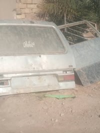 للبيع جنطة وباب سلايت وتانكي كاز للبيع ٠٧٨٣١٦٢٥٢٠٠