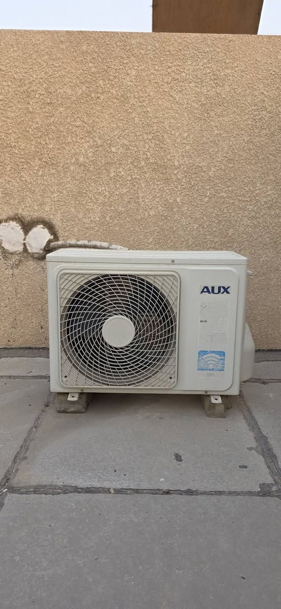 السلام عليكم للبيع سبلت 1 طن ماركه اوكس روتري يسحب 6 امبير ثابت وطني مولد الجهاز حار بارد تحكم واي فاي نظيف جدا بدون تصليح فقط ملاحظه الريشه الداخليه لتوزيع الهواء مكسوره ممكن تتبدل وتشتغل طبيعي السعر 225 الف مكاني بغداد ماعندي توصيل


**إذا كنت صاحب هذا الإعلان وتريد حذفه لأي سبب، رجاءا أرسل رسالة إلى الدعم الفني**