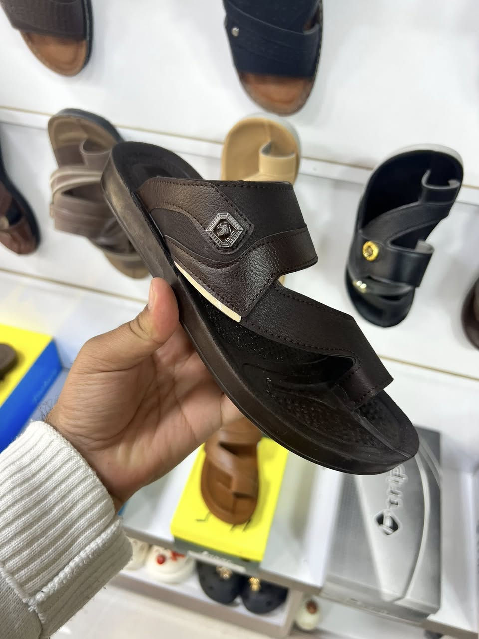 شحاطه طبي تركي 
السعر فقط ب 5


**إذا كنت صاحب هذا الإعلان وتريد حذفه لأي سبب، رجاءا أرسل رسالة إلى الدعم الفني**