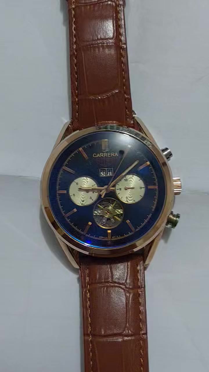 ساعه باله سويسري وليس امزون سناتر مع اليوم


**إذا كنت صاحب هذا الإعلان وتريد حذفه لأي سبب، رجاءا أرسل رسالة إلى الدعم الفني**