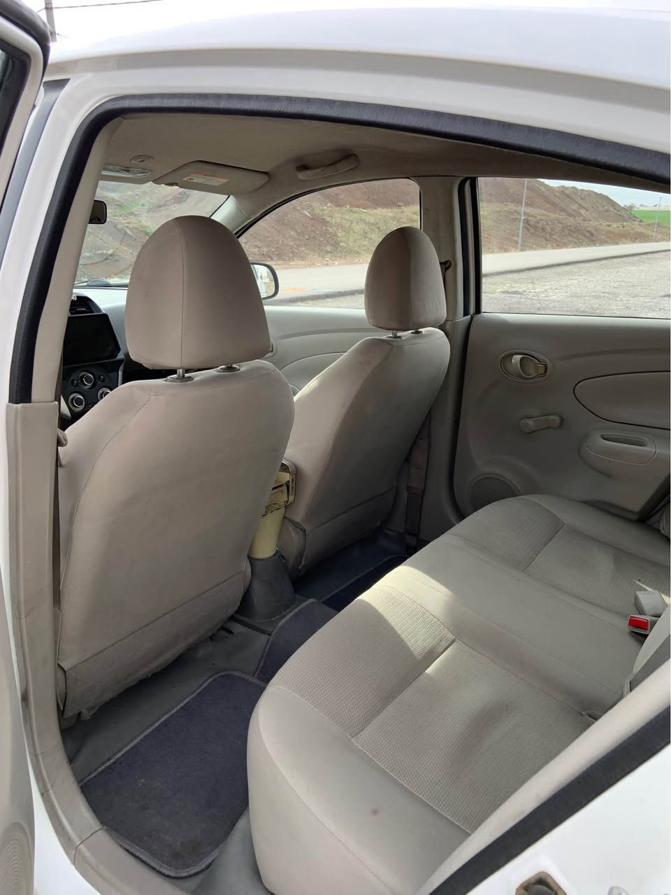 Nissan Sunny
***********
2020
بي سبخ 
3تعديل ￼ دهوك, العراق
