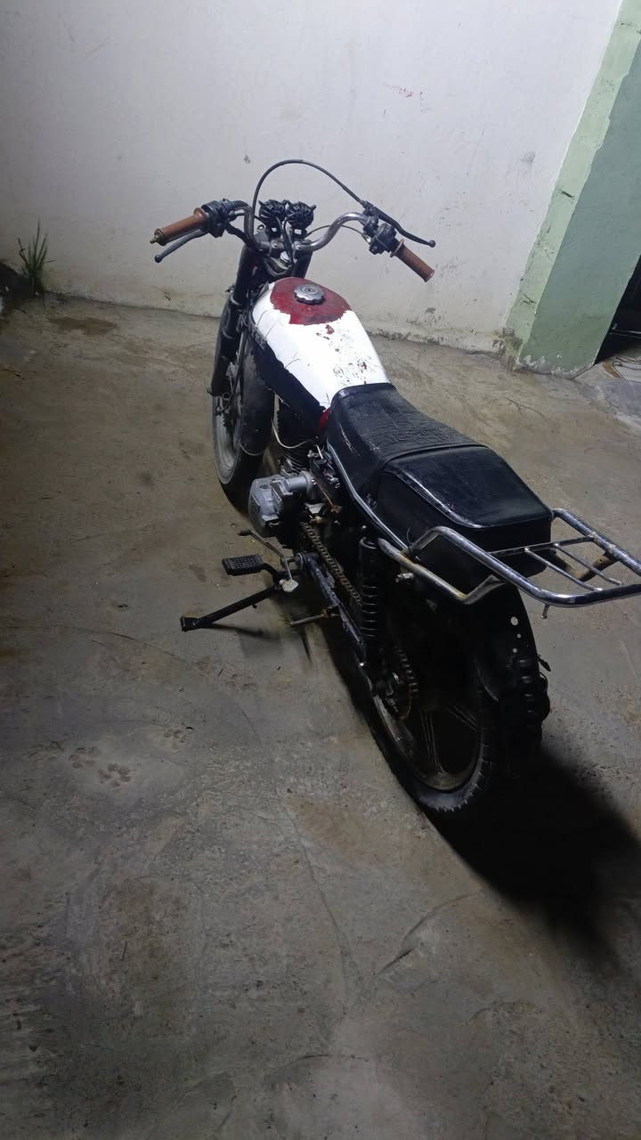 دراجه للبيع كامله مابيه نقص بدون اوراق مكفوله مكاني ديالى بعقوبة 200وبيها مجال


**إذا كنت صاحب هذا الإعلان وتريد حذفه لأي سبب، رجاءا أرسل رسالة إلى الدعم الفني**