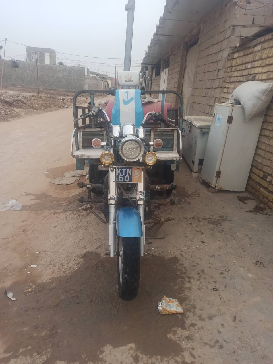 سلام عليكم ستوته لبيع امتيار 2016 اوراق وكيله الجنابي 
مكفوله كفاله شاصي مكفول  
مكينه 2025 مكفوله 
اكسن قفل 
تخم تاير ابو خطه 
كهربائيات كله شغال 
جاهزه مجهزه 
سعر 1500 اوبيه مجال 
***********
