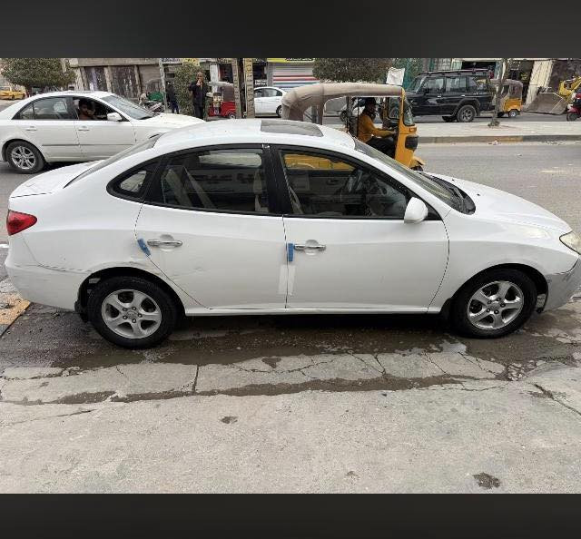 النترا خليجي مصبوغه عام بدون دواخل بدون معجون  جاملغات خلفيه وجنطه ممصبوغ بلادي مكينه 2000 رقم بغداد تحكم جهتين. فتحه سقف 
حداده جديده تخم تاير  ادامه كامله سيرفس كامل للمكينه 
مديل 2009. مكانه بغداد مدينه اورفلي 
90 وبيه مجال. ***********
