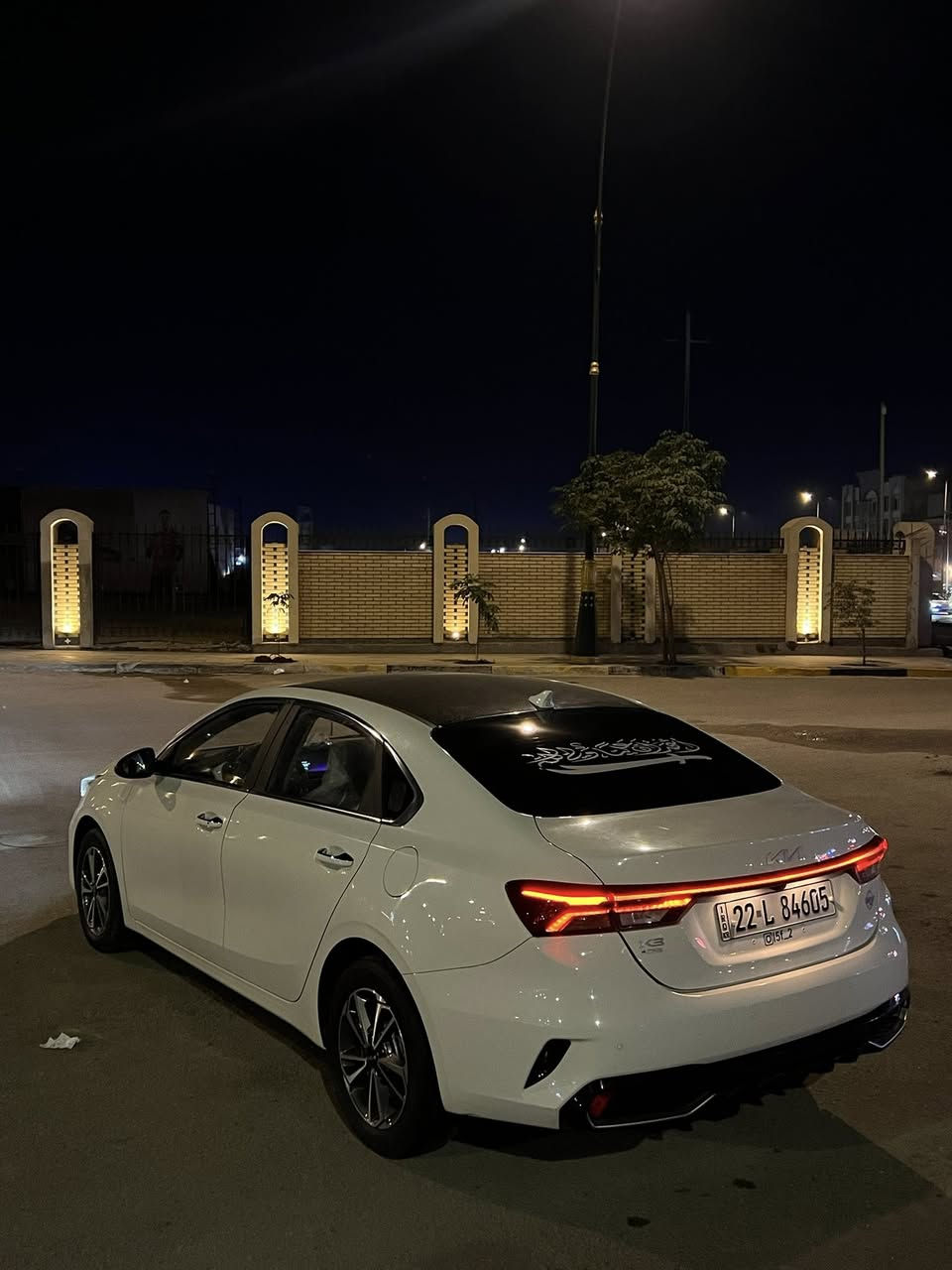 سلام عليكم k3 موديل 2022 سياره فول مواصفات مواصفاتهه معروفه ماشيه 43 كلينن سياره كفاله عامه عداا بارد بل جاملغ الخلفي عكس سايق عله كد شبر وشويه من لباب و صبغ خشم لبنيد شويه سونارهه موجود راسني واتساب ادزلكيا لبقيه كفاله سياره نصبتهه تخبل مال جناي عله ايدي  رقم اربيل (تريد تحويل تريد وكاله بسم عربي ) مكان السياره #كربلاء السعر 138 وبيهه مجال شي بسيط حك جيه اي ستفسار تصل *********** ملاحضه كلشي بلسياره مذكوز لتكلي شبيهه مابيهه •
