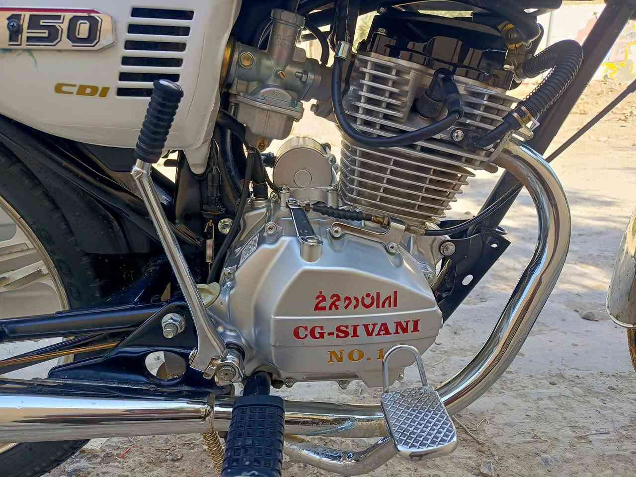 للبيع سيفان رمبه بل كارتون صار شهر نازله موديل 2026 بصمه تشغيل عن بعد اوراق كامله لسعر 750مكاني بغداد ***********
