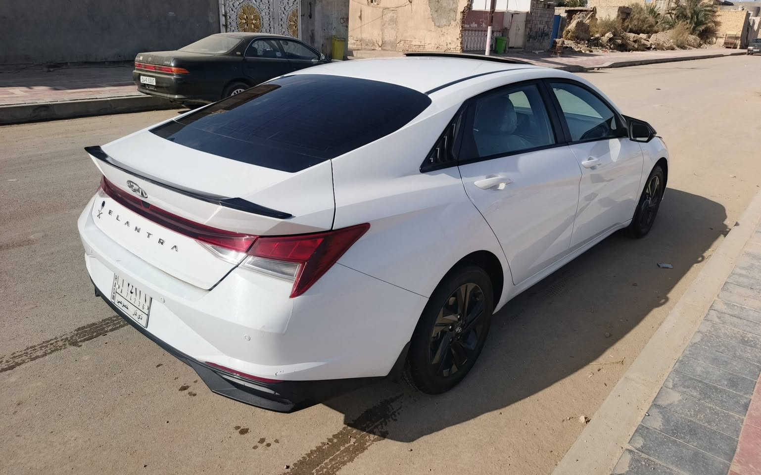 السلام عليكم ورحمة الله وبركاته 
النترا 2023 شركه عامه استقطاع مباشر على الماستر باقي سنه ونص تصير حره /كفاله عامه من الضربه وصبغ وتبديل /رقم ذي قار /#فول_مواصفات ماعدا البصمه /محرك1600/سياره مجهزه من اي شي محرك حداديه تخم تاير جديد سياره على وضع الشركه /للاستفسار الاتصال على الرقم ***********| العنوان ذي قار قضاء النصر غير متواجد على الفيس
