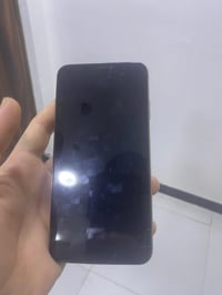 آيفون XS ماكس • ٥١٢ • شاشة وبطارية مستبدلة