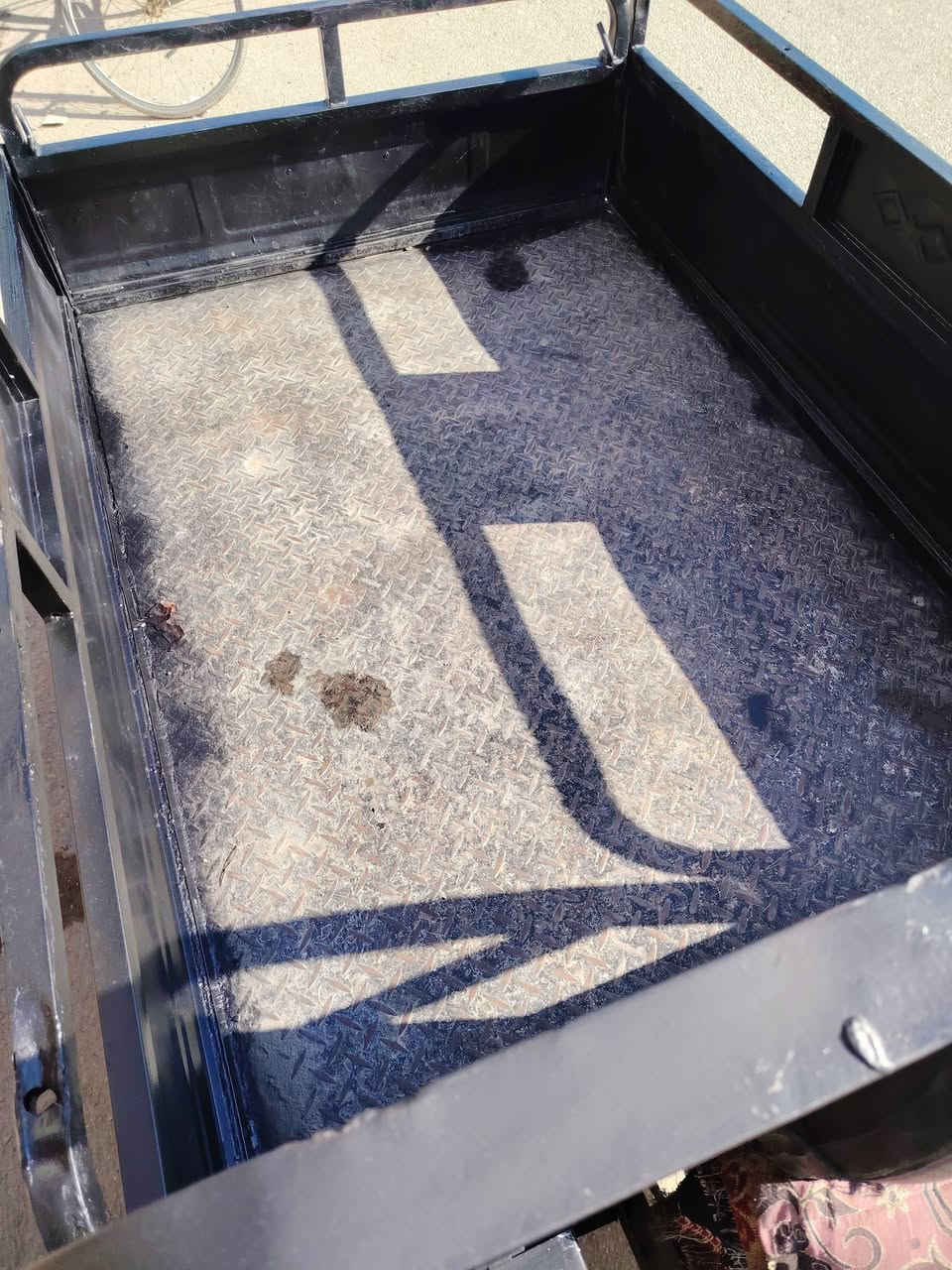 للبيع ستوته موديل 2017 محرك معمر جديد ركبه شاصي شرط كهربائيات شغاله السعر 800 مكاني الحويجة ناحية العباسي ***********
