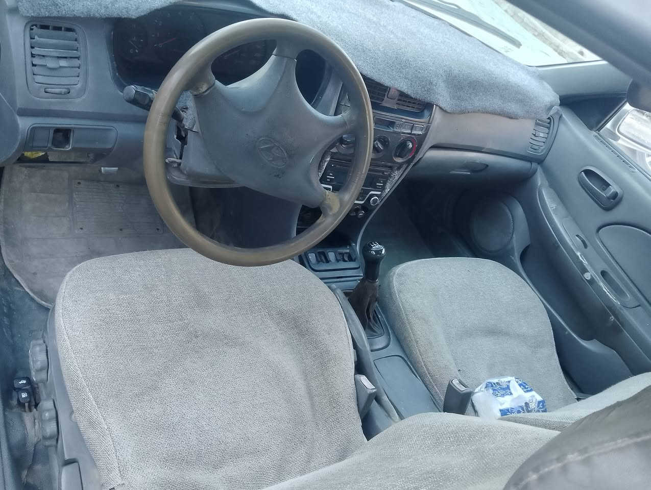 سلام علیکم سیارا سوناتا مودیل 2000 کیر  محرک بشرط  کهربائیات مابیها نقص  شرط تحویل  ورقت بانزین بیها   مکانها  کەرکوک   رەقەم سیارا کەرکوک
 رەقەم اسیا     ***********     کورک ***********
