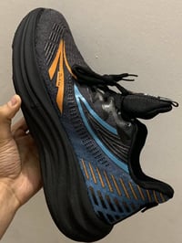 مقاس ٤٤ • للرجال • خفيف