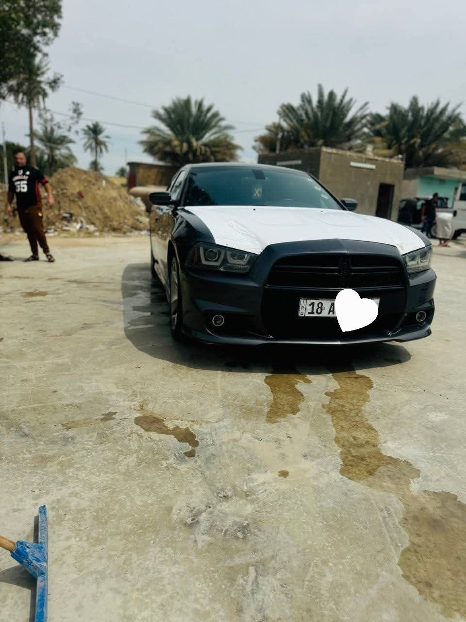 السلام عليكم
دوج جارجر للبيع وارد كندي 
موديل 2013
رقم بابل بأسمي 
ايرباكات سليمة
لون مميز 🔴
السيارة حيل معتنين بيها من دهن وبانزين وادامة نضام ايكو
كشنات كهرباء لايت زنون دبليو عيون المرغوب تايرات جدد
تبريد تدفئة قطعتين فول 
مكينة كير شرط كفالة 
 حادثها شبر جاملغ وشبر بنيد بس  وتكدر ادك رقم الشاصي وتتأكد من صور الحادث ومرفق صور الحادث 
مكان السيارة الديوانية  
للأستفسار واتساب او اتصال 
وبالخير ع الياخذها

***********
