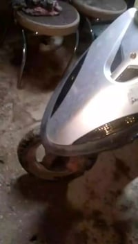 ماكس عدله نقصه بس كابريتر وجوزه والمكينه مفتوحه  الاغراض صليه دراجه كد...